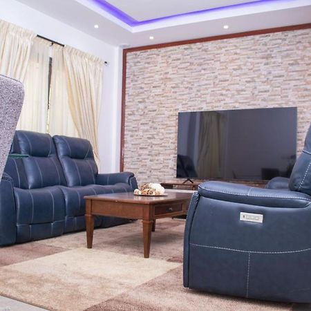Luxury Suites Chester One Dakar Zewnętrze zdjęcie