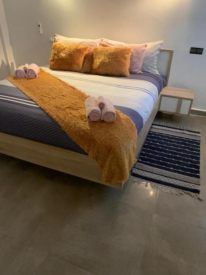 Luxury Suites Chester One Dakar Zewnętrze zdjęcie