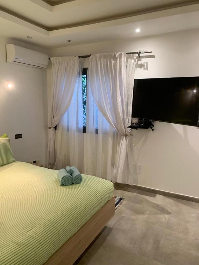 Luxury Suites Chester One Dakar Zewnętrze zdjęcie