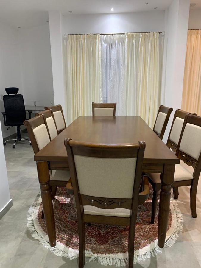 Luxury Suites Chester One Dakar Zewnętrze zdjęcie