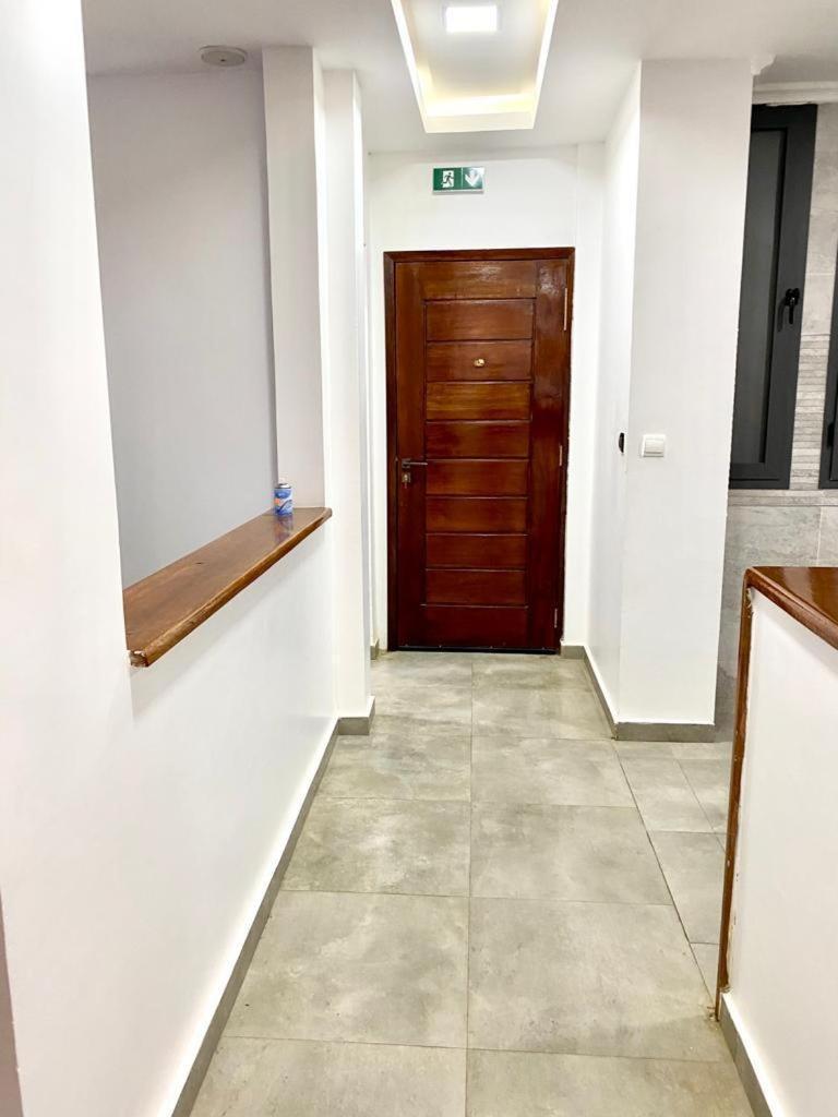 Luxury Suites Chester One Dakar Zewnętrze zdjęcie