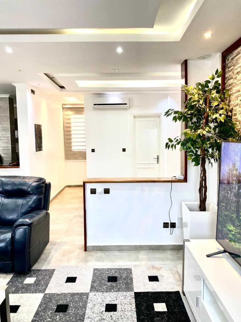 Luxury Suites Chester One Dakar Zewnętrze zdjęcie