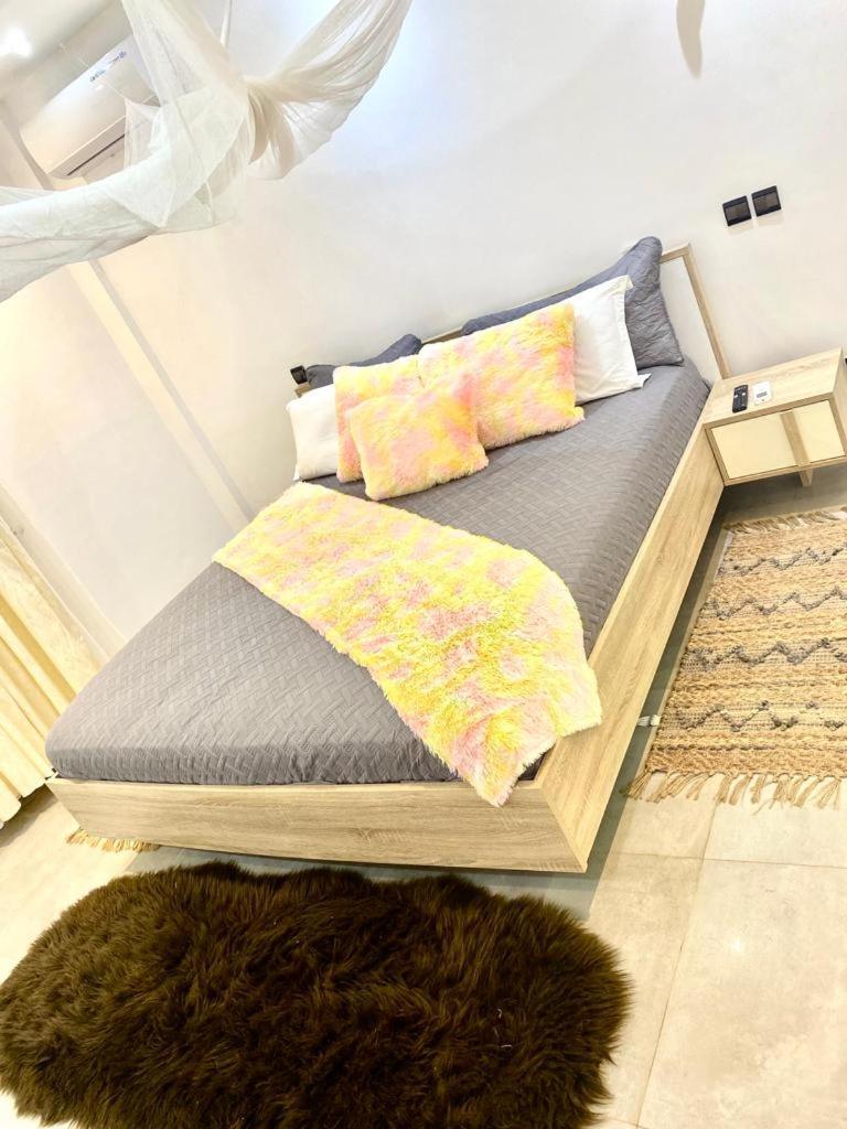 Luxury Suites Chester One Dakar Zewnętrze zdjęcie